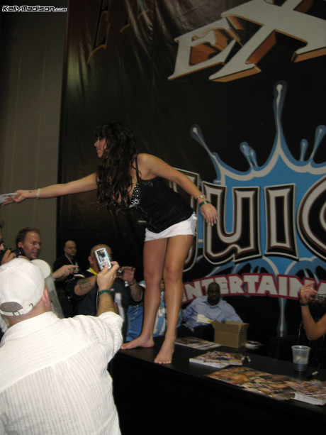 MILF Kelly Madison and her brunette girl girlfriend girl Sienna acting sweet in Vegas - #322441