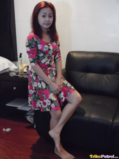 Thin asian amateur Alice Navarro shows her body, gives head and gets drilled - #815406