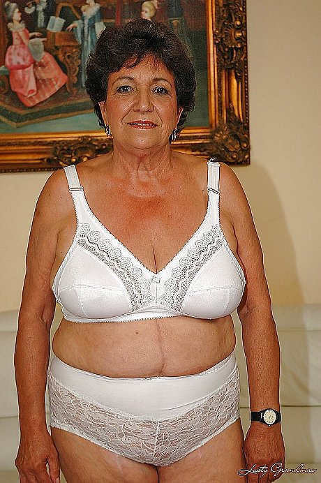 Fatty old lady in undergarment gets naked to show her wet twat