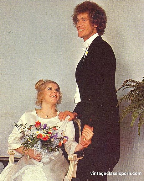 Ravishing bride & her man have hardcore sex in a sizzling vintage scene - Image 5 of 14  in Pussy category   featuring John Holmes 