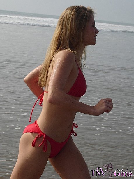 Ravishing sweet babe Jannah strips undressed after teasing in a bikini at the beach - Image 1 of 15  in Lesbian category   featuring Jannah Burnham 