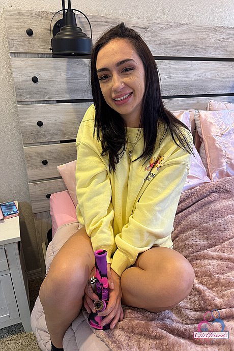 ATK Girlfriends naked Images - Image 1 of 21  in Close Up category  