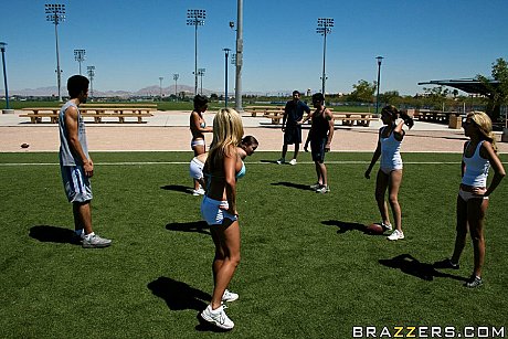 Big titted brunette Jayden Jaymes gets stiff shaft from a football player - Image 6 of 21  in Pussy category   featuring Jayden Jaymes 