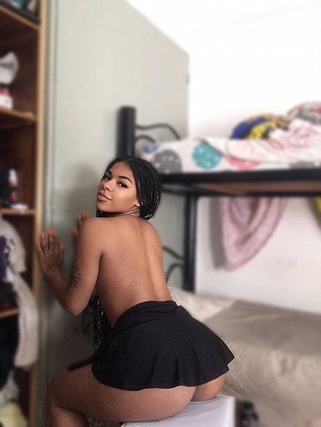 OnlyFans Paola Axo Porn Photos