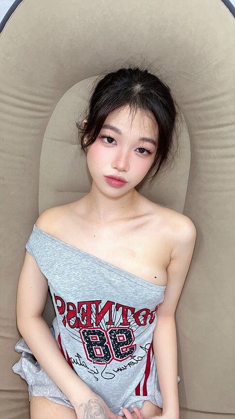 OnlyFans Kiera VIP featuring Kiera VIP XXX Pics - Image 9 of 10  in Babe category   featuring Kiera VIP 