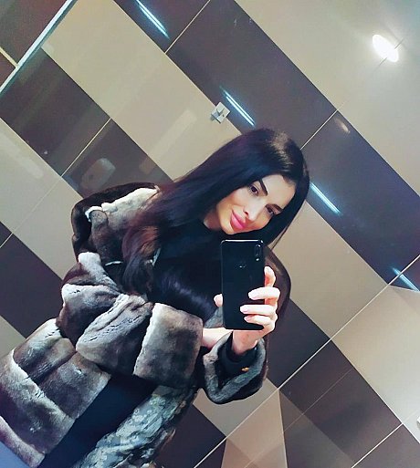 OnlyFans Caroline Deam Porn Pictures - Image 10 of 20  in Model category  