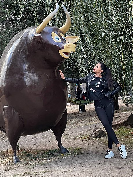 OnlyFans Caroline Deam Porn Pictures - Image 12 of 20  in Model category  