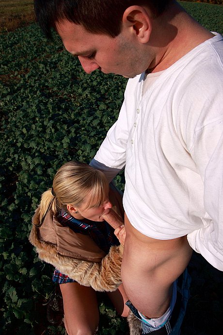 Yellow-haired slut gf broad and her man have sex in a crop field away from prying eyes - Image 4 of 16  in Outdoor category   featuring Marry Queen 