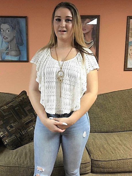 Amateur BBW Dymond Rose reveals her big melons & fat butt before sucking a dick - Image 4 of 20  in Teen category   featuring Logan Drake, Dymond Rose 