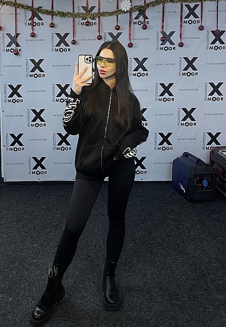 OnlyFans Dream Viki starring Dream Viki Porn Gallery - Image 11 of 18  in Babe category   featuring Dream Viki 