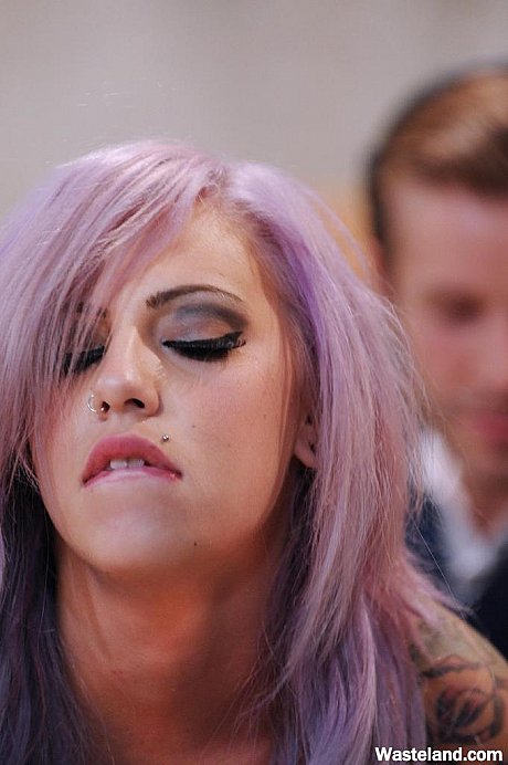 Hot emo model in black leggings is guided thru an anal fuck by a sex machine - Image 4 of 16  in Dildo category   featuring Vyxen Steel 