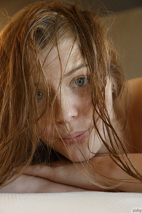 Amateur babe with humongous tits Ursula Hall poses nude & wet after taking a shower - Image 8 of 12  in Babe category   featuring Ursula Hall 