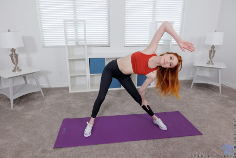 A yoga workout shows off Scarlet Skies' tight nubile body and her flexibility - #520196
