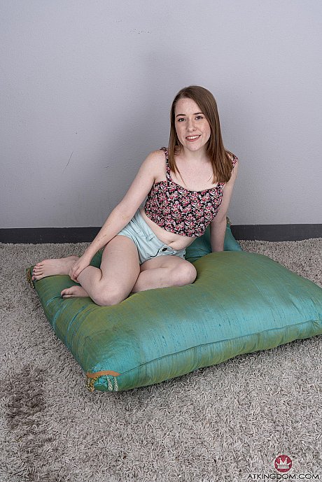 Short babe Alice Merchesi spreads her humongous ass cheeks & furry twat - Image 1 of 20  in Big Clit category   featuring Alice Merchesi 