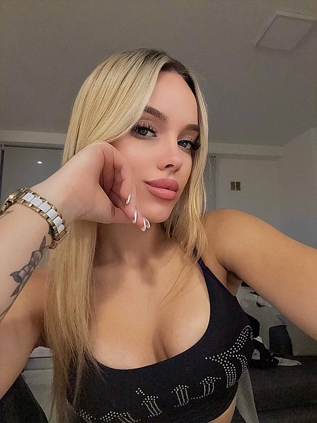 OnlyFans Silje Jensen featuring Silje Jensen Porn Photos - Image 8 of 21  in Model category   featuring Silje Jensen 