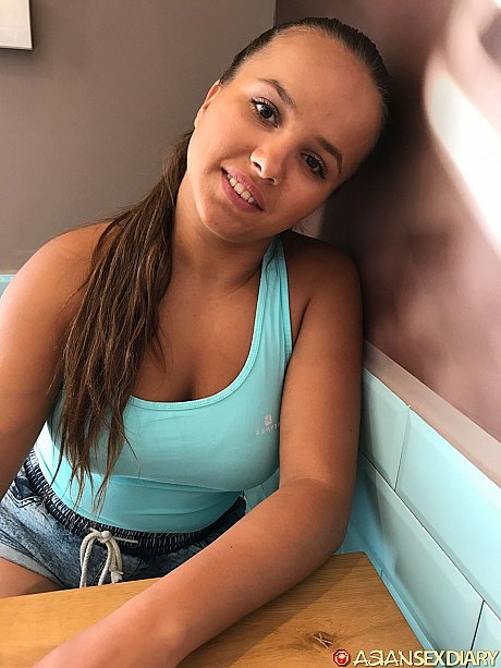 Chubby babe Olivia shows off her juicy titties and her massive behind before sex - Image 1 of 20  in Teen category   featuring Olivia Nice 