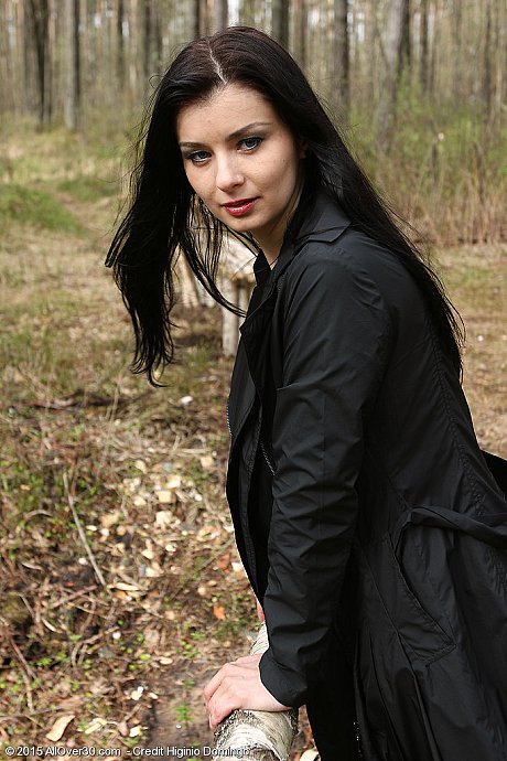 Dark haired MILF Helena ebony spreading outside in nylons for vagina closeup - Image 1 of 16  in Close Up category   featuring Helena Black 