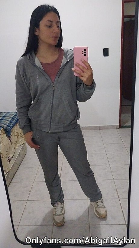 OnlyFans Abigail Aylan Abigail Aylan - Image 5 of 10  in Model category   featuring Abigail Aylan 