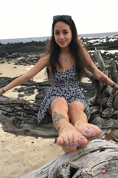 Teenie Mi Ha Doan flashes her boobies and exposes her silky cunt on the beach - Image 1 of 20  in Big Clit category   featuring Mi Ha Doan 