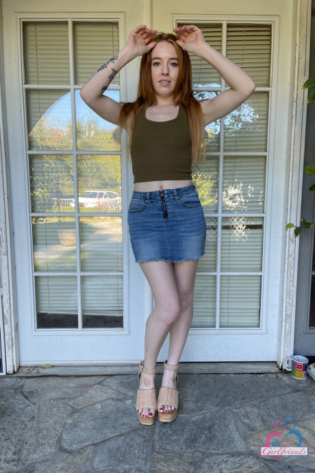 Little redheaded babe Madi Collins spreads her trimmed muff & enormous butt up close - #1526183