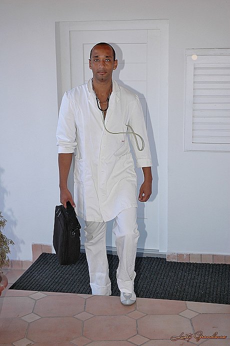 Horny grandma Agatha calls fresh young doctor to fist and fuck her wet cunt - Image 2 of 16  in Pussy category   featuring Agatha, Tony Brooklyn 