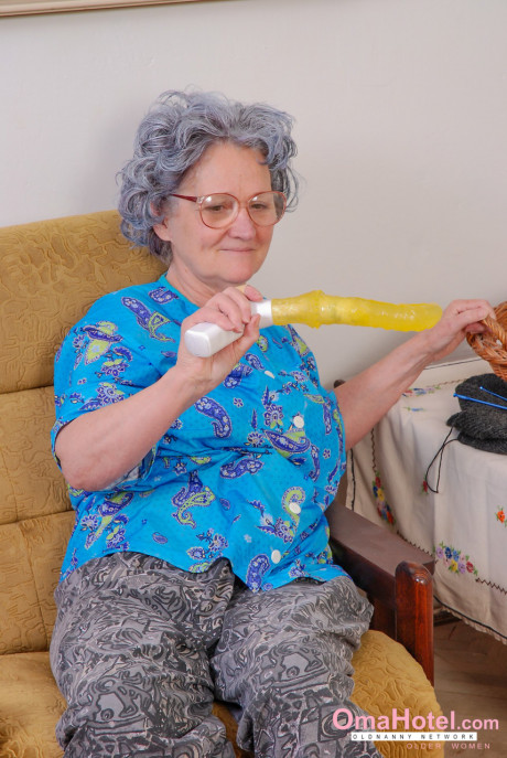 Big boobed teenie rides a curly haired granny with a yellow sex toy - #726505