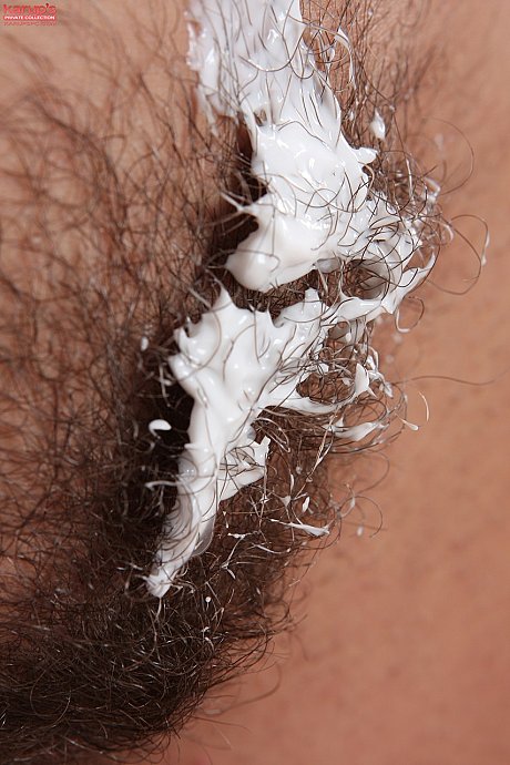 Lusty babe with hairy muff Renee shows her curvy butt and natural breasts - Image 12 of 21  in Big Clit category   featuring Rachel Evans 