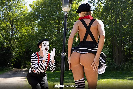 Horny Hostel naked Images - Image 5 of 21  in Outdoor category   featuring Yasmina Khan, Frances Bentley 