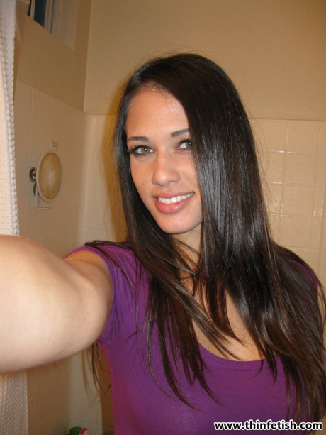 Petite skank girlfriend chick Tiffany Thompson takes undressed selfies in a bathroom mirror - #126179