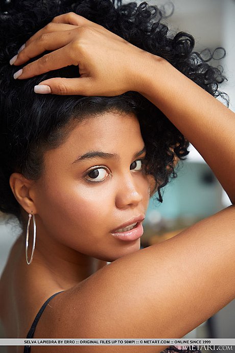 Hot Brazilian young Selva Lapiedra gets totally undressed during a solo show - Image 2 of 18  in Model category   featuring Selva Lapiedra