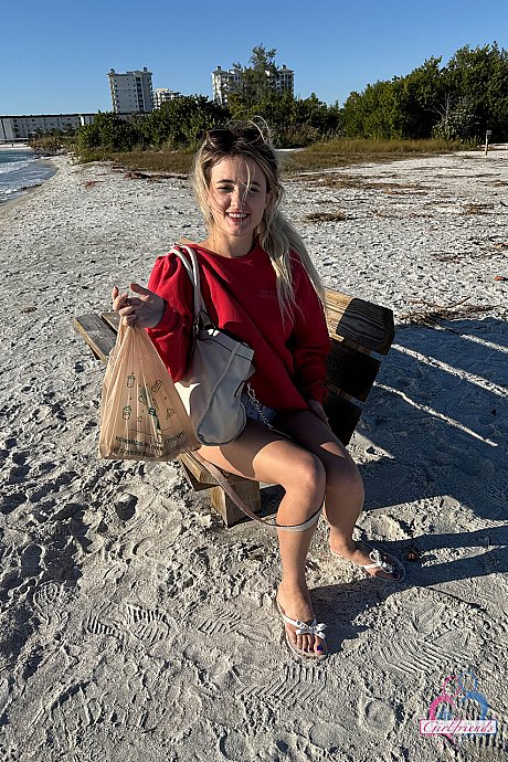 ATK Girlfriends Hot Gallery - Image 5 of 21  in Pussy category   featuring Nicole Nichols 