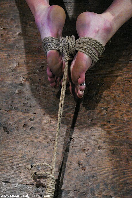 Sex And Submission performed by Mark Davis, Victoria Vonn XXX Images - Image 3 of 21  in Bondage category   featuring Mark Davis, Victoria Vonn 