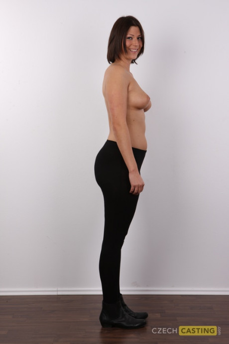 Caucasian secretary Pavla tries her hand at being a undressed model - #1308833