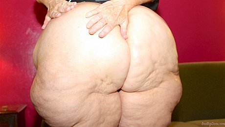Amateur SSBBW Amber Conners puts her monstrous booty on display - Image 11 of 12  in Close Up category   featuring Amber Conners 