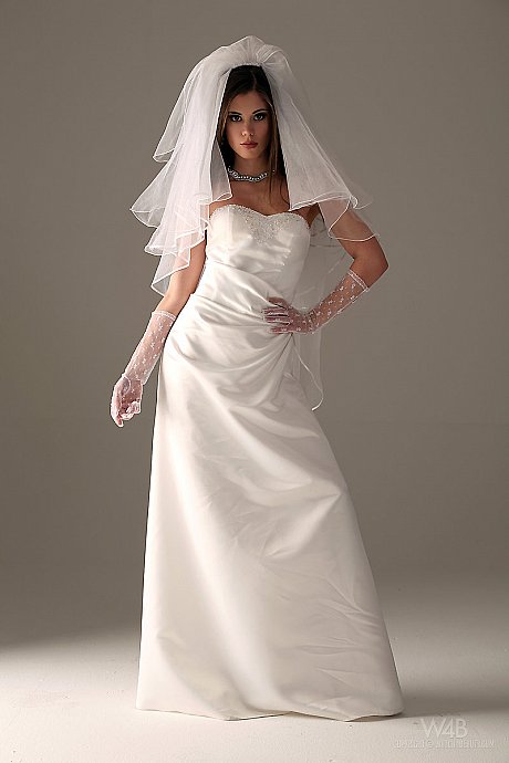 Glamour model Little Caprice strips off her wedding dress - Image 1 of 16  in Babe category   featuring Little Caprice 