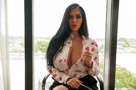 PAWG Queen starring Ryan Smiles Porn Pictures - #1359576