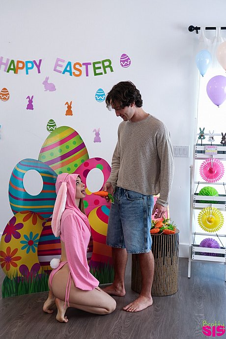 Skinny teenage vixen Molly Little gets drilled & facialed by her stepbro - Image 9 of 21  in Teen category   featuring Molly Little, Roman Knight 