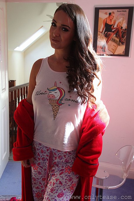 Only Tease Alexa Campbell, Elle M, Suzie Q - Image 15 of 21  in Pantyhose category   featuring Alexa Campbell, Elle M 