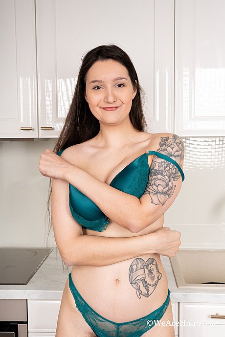 We Are hairy performed by Alisa Horakova undressed Gallery - Image 8 of 21  in Amateur category   featuring Alisa Horakova 