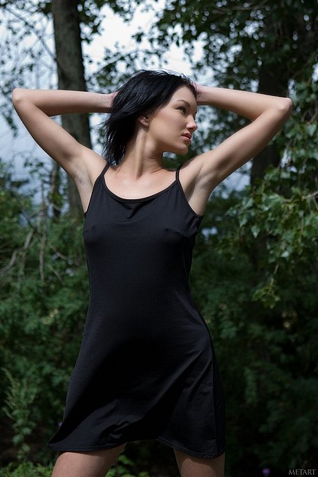 Alluring babe Loreen A shows off her medium breasts & her protruding labia - Image 18 of 20  in Pussy category   featuring Loreen A 