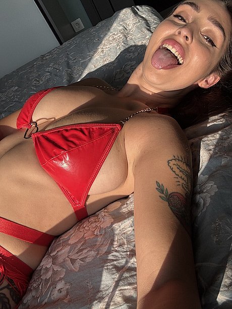 OnlyFans Sultan Aisu starring Sultan Aisu Hot Porn Pics - Image 16 of 16  in Model category   featuring Sultan Aisu 