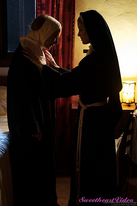 MILFed starring Mona Wales, Serene Siren Porn XXX - Image 1 of 21  in Lesbian category   featuring Mona Wales, Serene Siren 