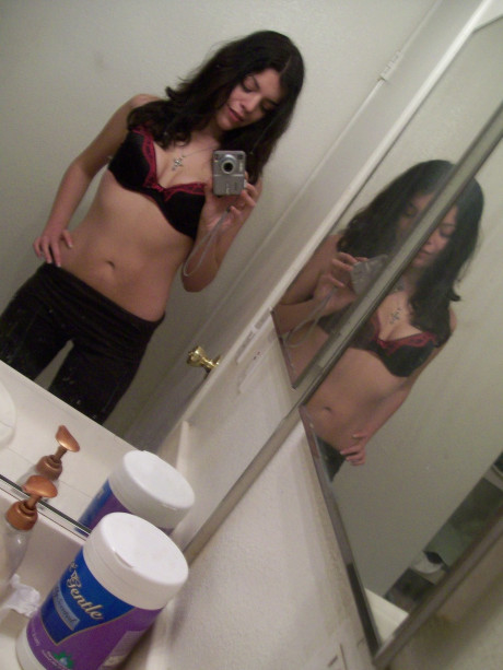 Dark haired teenie takes selfies of her nice booty & natural boobies in the mirror - #160872