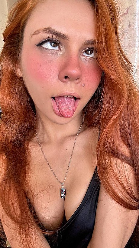 OnlyFans Just Pupa starring Just Pupa XXX Gallery - Image 9 of 20  in Outdoor category   featuring Just Pupa 