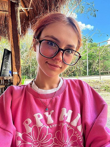 OnlyFans Just Pupa starring Just Pupa XXX Gallery - Image 12 of 20  in Outdoor category   featuring Just Pupa 