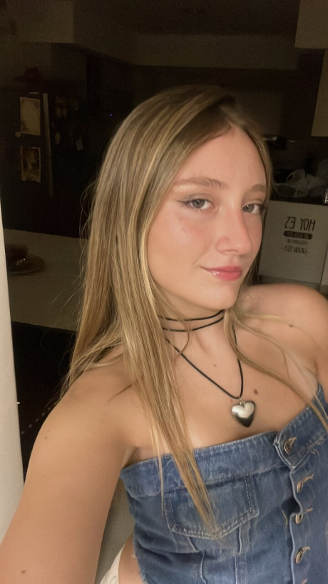OnlyFans Estell Aily Estell Aily