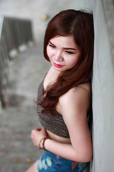 Beautiful fine oriental model posing in her pretty outfits in her outdoor compilation - Image 9 of 21  in Outdoor category  