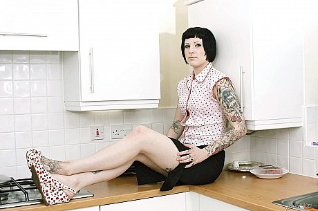 Tall inked goth peels in the kitchenette to flaunt her tats & vagina on the counter - Gallery #14846
