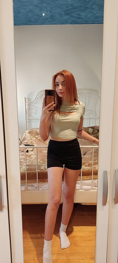 OnlyFans Viksy BB starring Viksy BB Porn Pictures - Image 10 of 10  in Teen category   featuring Viksy Bb 