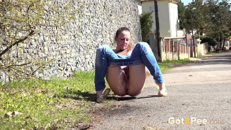 Got 2 Pee featuring Valentina Ross Sex Images - #1197377